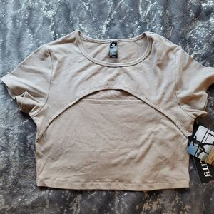 𝅺velocity-  Open Front Cropped Athletic